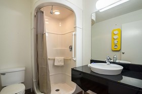 Motel 6 Birmingham Bessemer