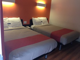 Motel 6 Birmingham Bessemer