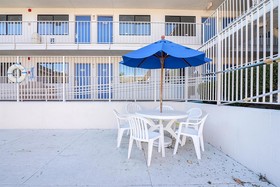 Motel 6 Birmingham Bessemer