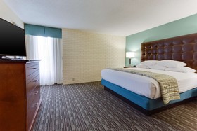 Drury Inn & Suites Birmingham Grandview