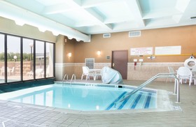 Drury Inn & Suites Birmingham Lakeshore Drive