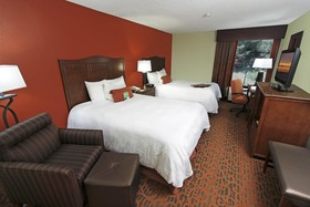 Hampton Inn Birmingham Colonnade