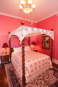 Hassinger Daniels Mansion Guest House