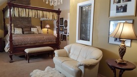 Hassinger Daniels Mansion Guest House