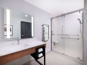 La Quinta Chelsea