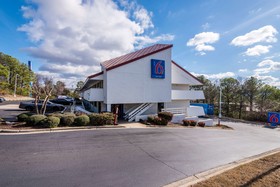 Motel 6 Birmingham