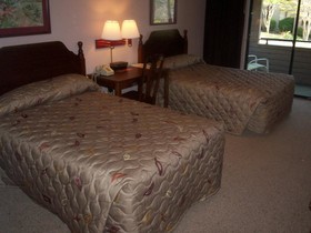 Rime Garden Inn & Suites