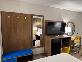 Days Inn by Wyndham Clanton AL