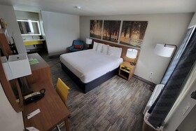 Days Inn by Wyndham Clanton AL