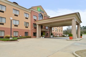 Holiday Inn Express Clanton