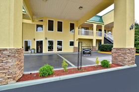 Best Western Fairwinds Inn
