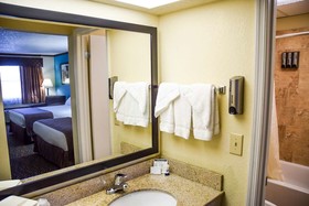 Best Western Fairwinds Inn