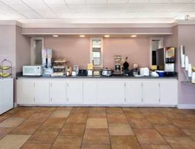 Days Inn by Wyndham Cullman