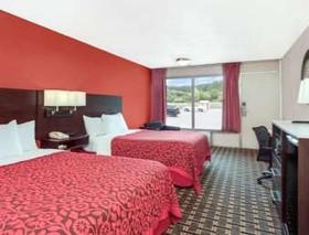 Days Inn by Wyndham Cullman