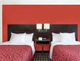 Days Inn by Wyndham Cullman