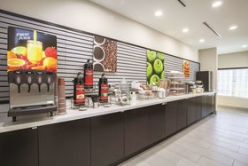 La Quinta Inn & Suites by Wyndham Cullman