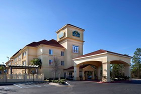 La Quinta Inn & Suites by Wyndham Mobile - Daphne