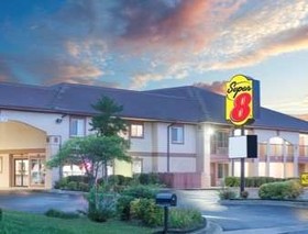 Super 8 by Wyndham Decatur Priceville