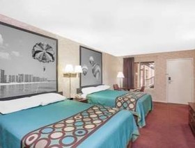 Super 8 by Wyndham Decatur Priceville