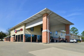 Best Western Plus Two Rivers Hotel & Suites