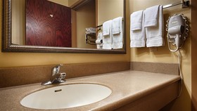Best Western Plus Two Rivers Hotel & Suites