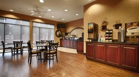 Best Western Plus Two Rivers Hotel & Suites