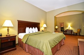 Best Western Plus Two Rivers Hotel & Suites