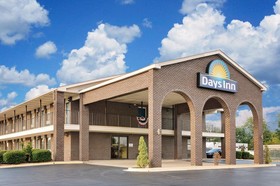 Days Inn by Wyndham Demopolis
