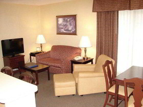 Red Roof Inn & Suites Dothan