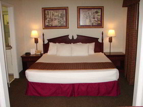 Red Roof Inn & Suites Dothan
