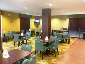 Best Western Dothan Inn & Suites