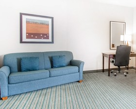 Best Western Dothan Inn & Suites