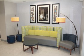 Holiday Inn Express Hotel & Suites Dothan North