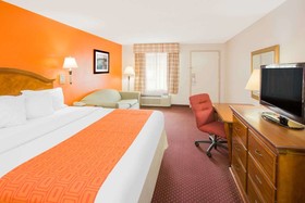 Howard Johnson by Wyndham Dothan