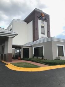 La Quinta Inn & Suites by Wyndham Dothan