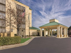 La Quinta Inn & Suites by Wyndham Dothan