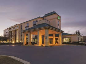 La Quinta Inn & Suites by Wyndham Dothan