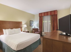 La Quinta Inn & Suites by Wyndham Dothan