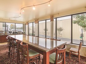 La Quinta Inn & Suites by Wyndham Dothan