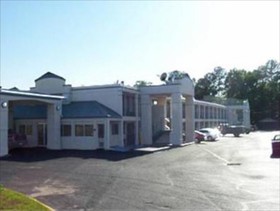 Baymont by Wyndham Dothan