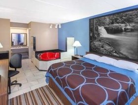 Super 8 by Wyndham Dothan