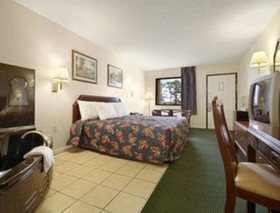 Days Inn by Wyndham Enterprise