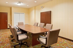Holiday Inn Express And Suites Enterprise