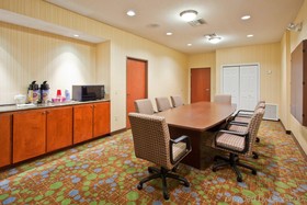 Holiday Inn Express And Suites Enterprise