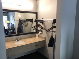 Days Inn by Wyndham Foley