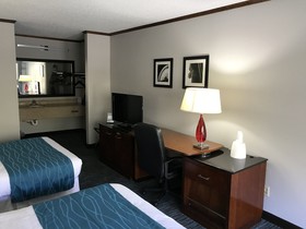 Days Inn by Wyndham Foley