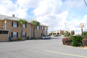 Super 8 by Wyndham Foley