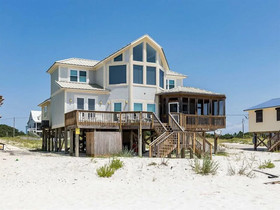 Bay Walk by Meyer Vacation Rentals