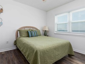 Bay Walk by Meyer Vacation Rentals