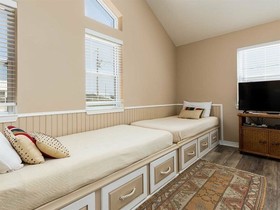 Bay Walk by Meyer Vacation Rentals